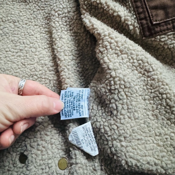 🏔️ Sandstone Coat - Picture 7 of 7